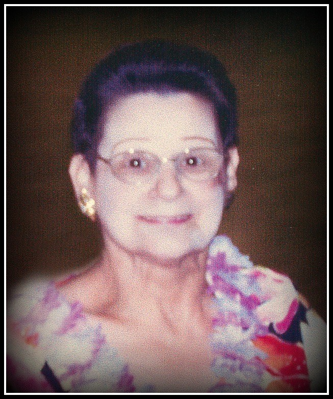 Obituary of Josephine Saunders