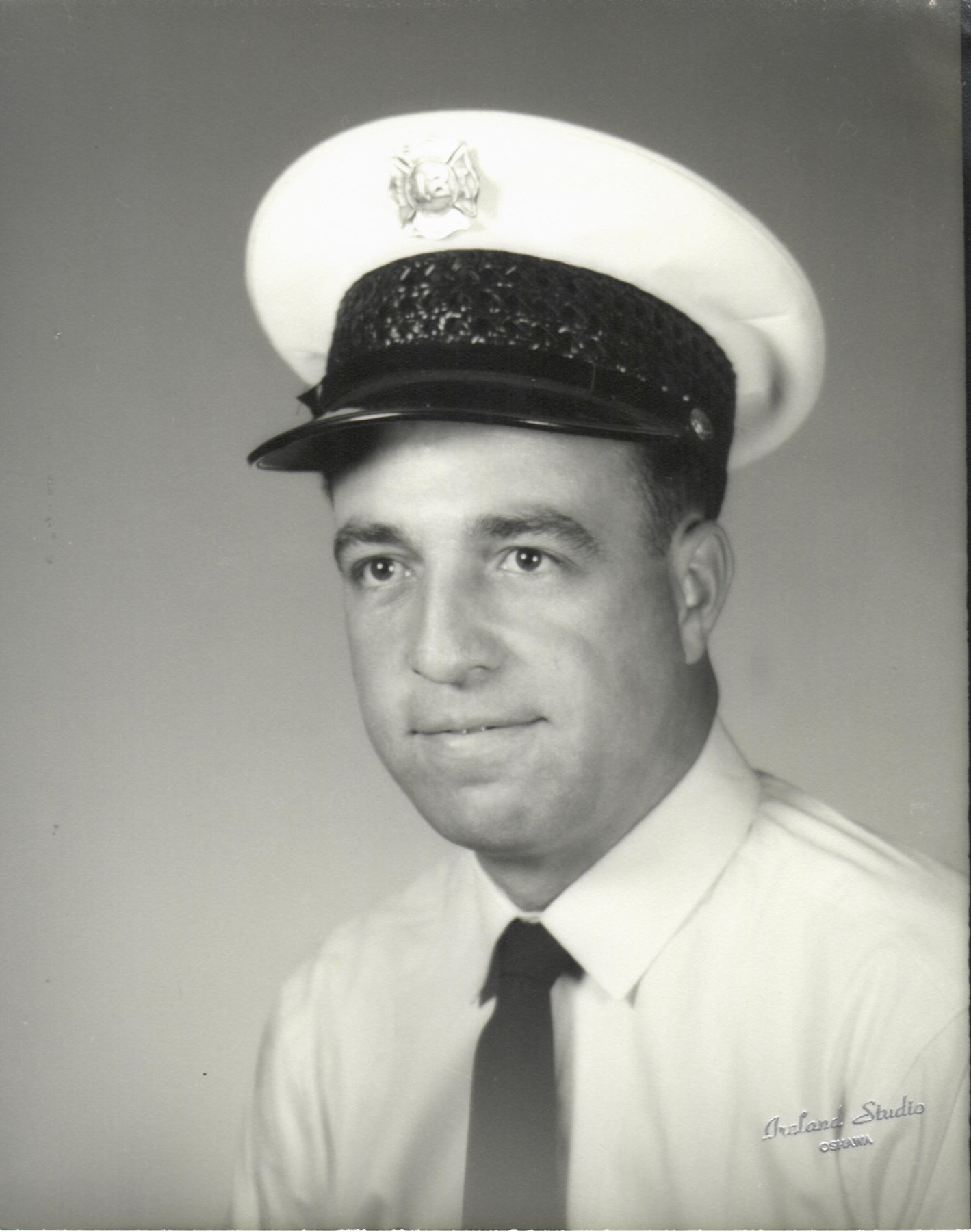 Obituary of Ernest Gordon MacKenzie