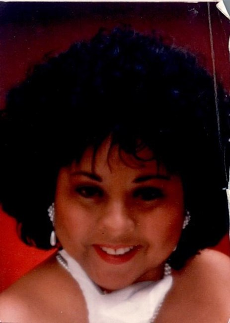 Obituary of Linda Lou Raymond