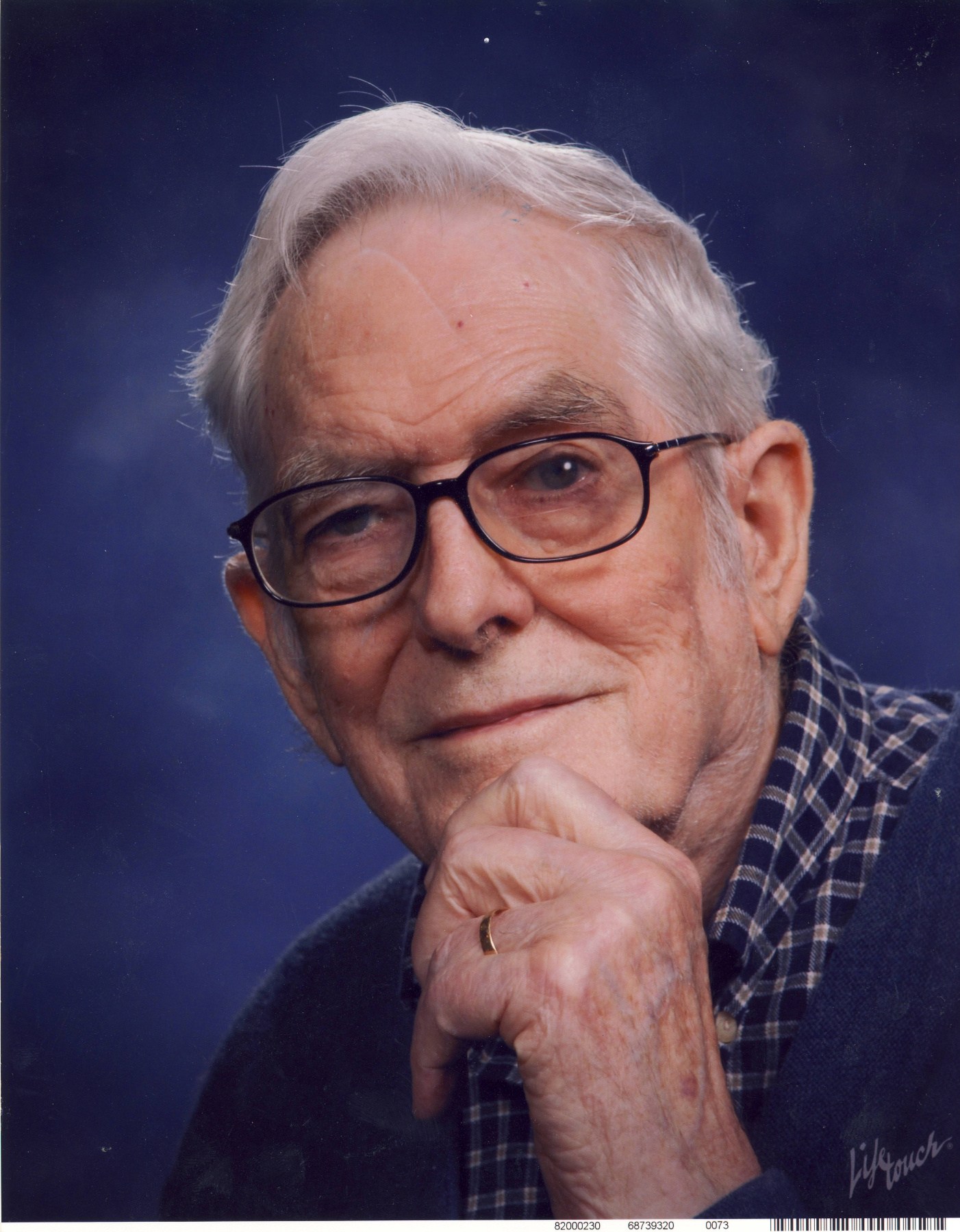 Obituary of Earl Niranjan Peterson