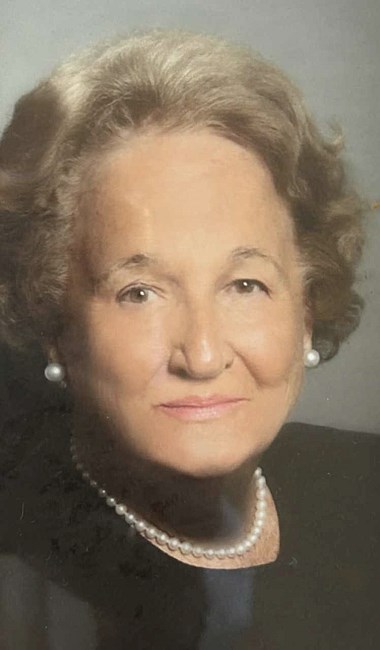 Obituario de Betty Luebbert Wilton