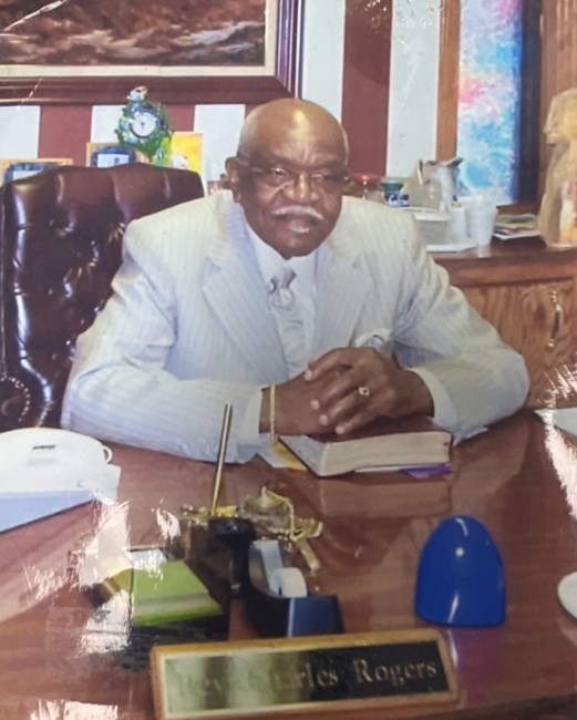 Avis de décès de Pastor Charles Rogers Sr.