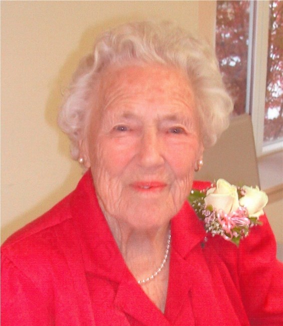 Obituario de Betty Louisa Ella Collett