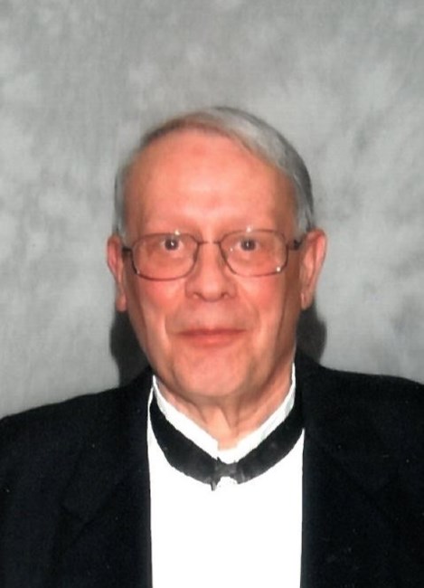 Obituary of Harold J Laros