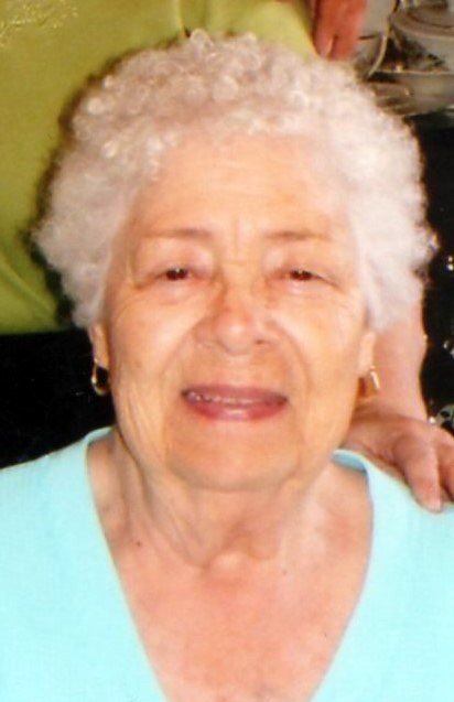 Obituario de Micaela M. Flores
