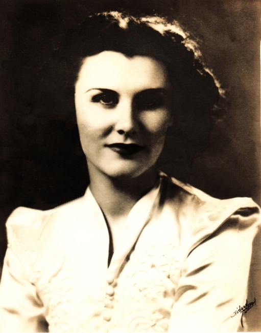 Obituary of Jeanne Watson Noyes