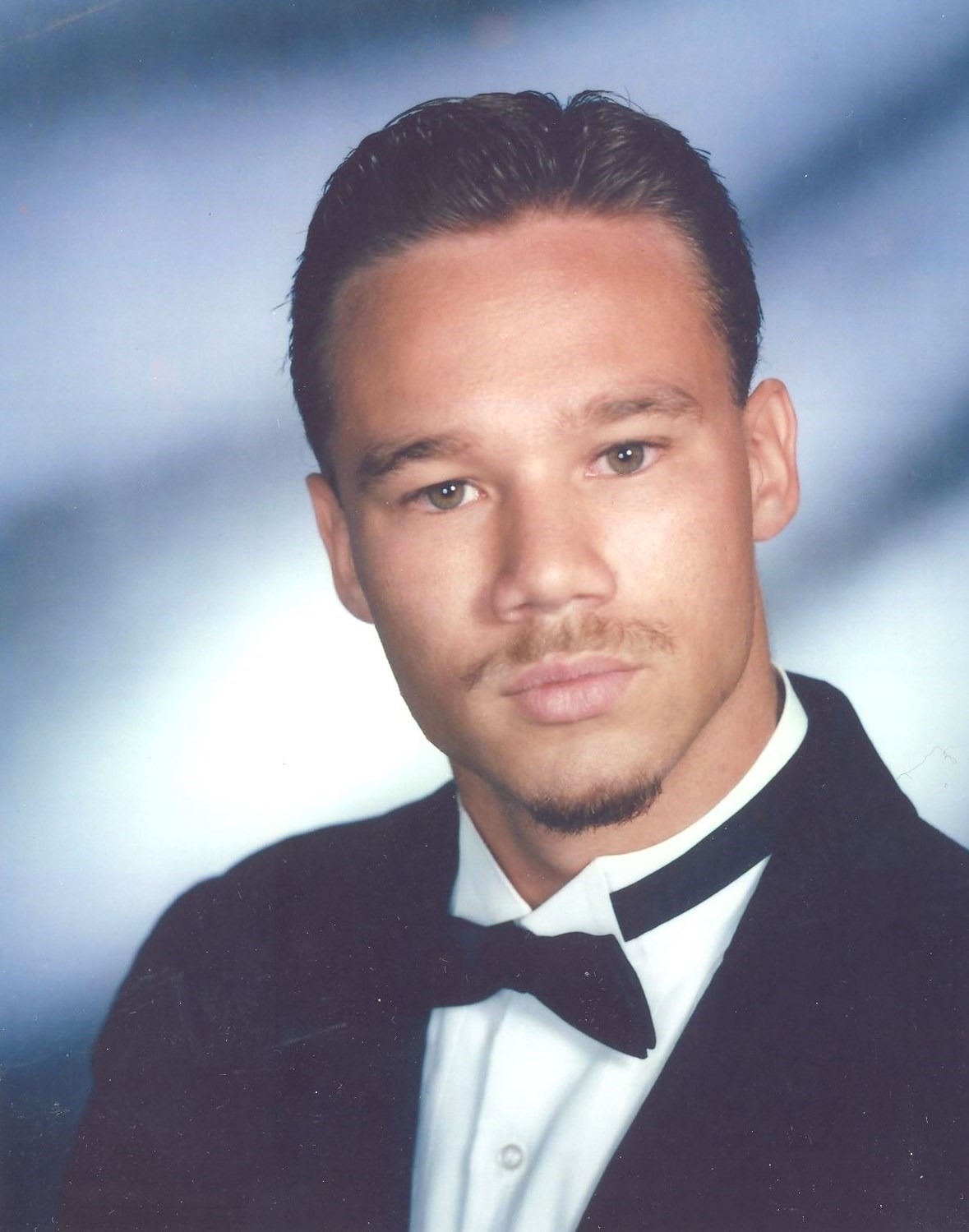 Obituary of Edward Francisco Fernandez