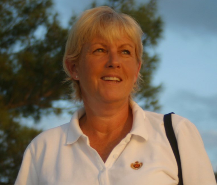 Obituary of Sandy Knowles