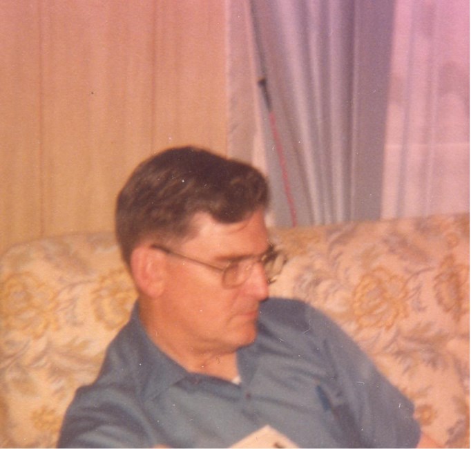 Obituary of Raymond V. Hager