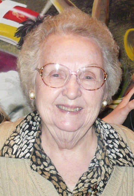 Obituary of Lillian Lavere Vines