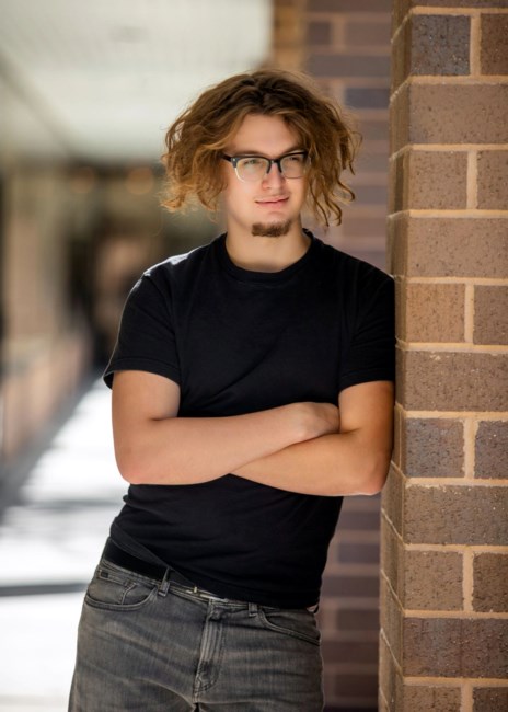 Obituary of Michael Moya del Pino