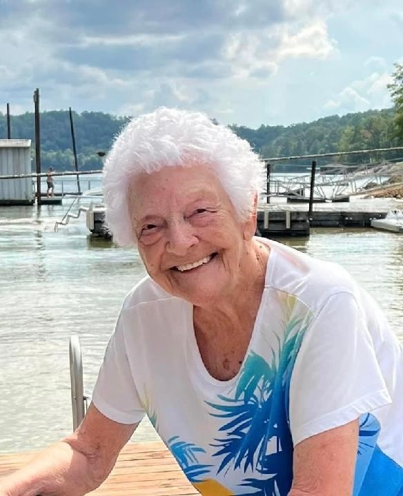 Obituary of Carolyn E Bishop