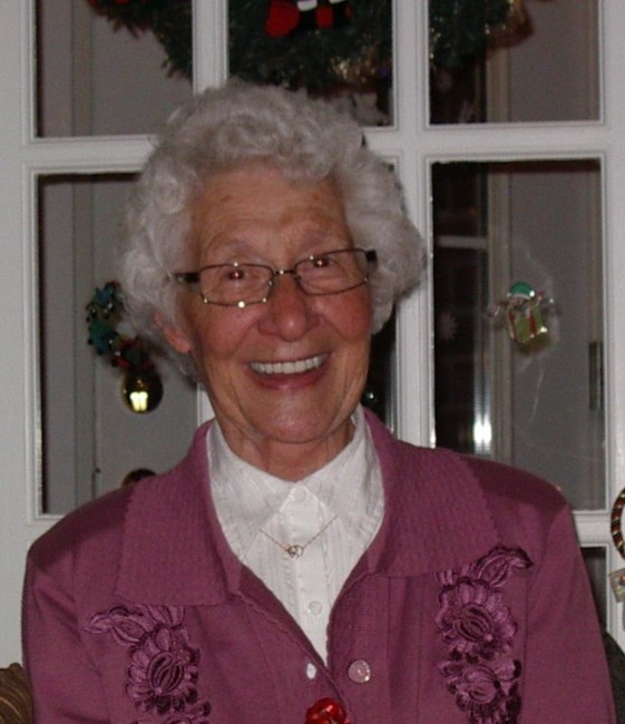 Obituary of Jacqueline Labelle (Légaré)