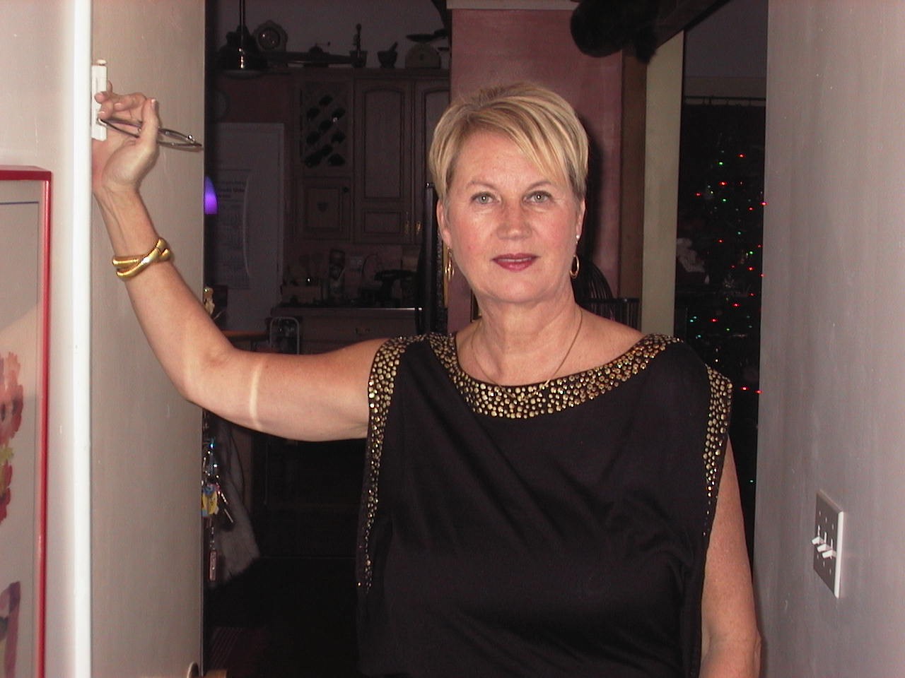 Obituary of Elisabeth Viktoria Irving