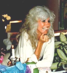 Obituary of Joyce Lois Pears