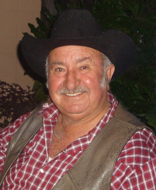 Obituario de Oscar Santa Cruz