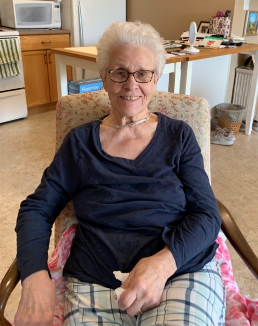 Obituary of Phyllis Muriel Anelia Anderson