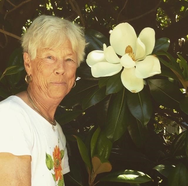 Obituary of Irene "Bjorg" Huzzar