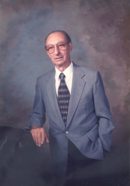 Obituario de Salvadore Thomas Lucido