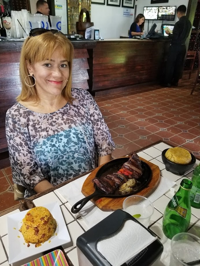 Obituary of María Annette Bravo Figueroa