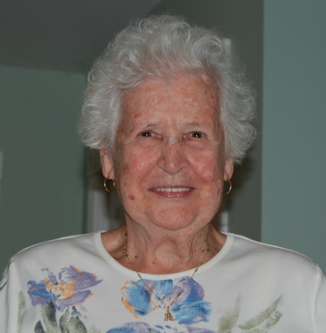 Obituario de Maria Szabo