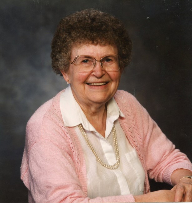 Obituary of Frieda Martens