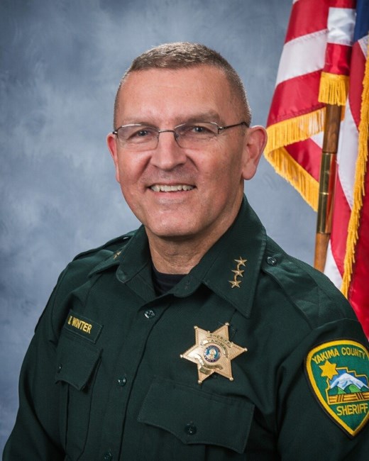 Obituario de Brian M. Winter