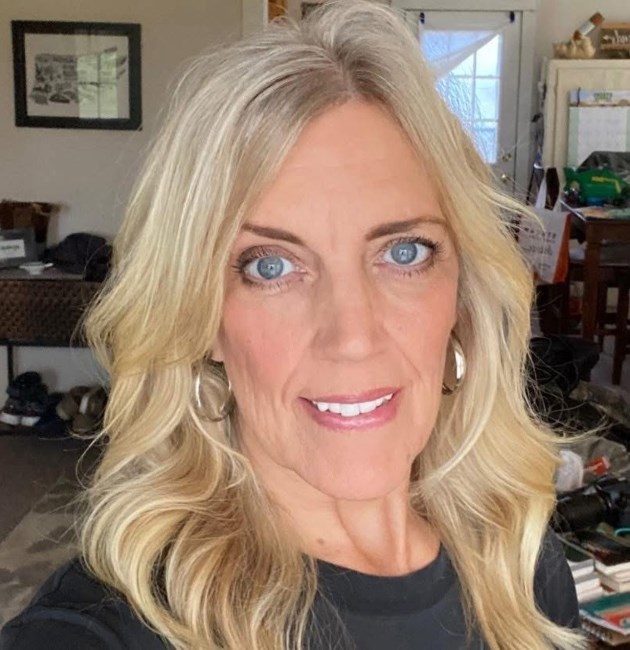 Obituary of Amanda Kay (Barker) Barnard