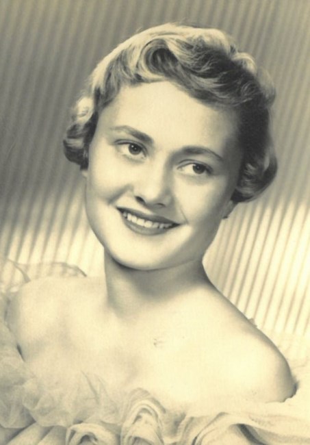 Obituary of June Hegler Thomas