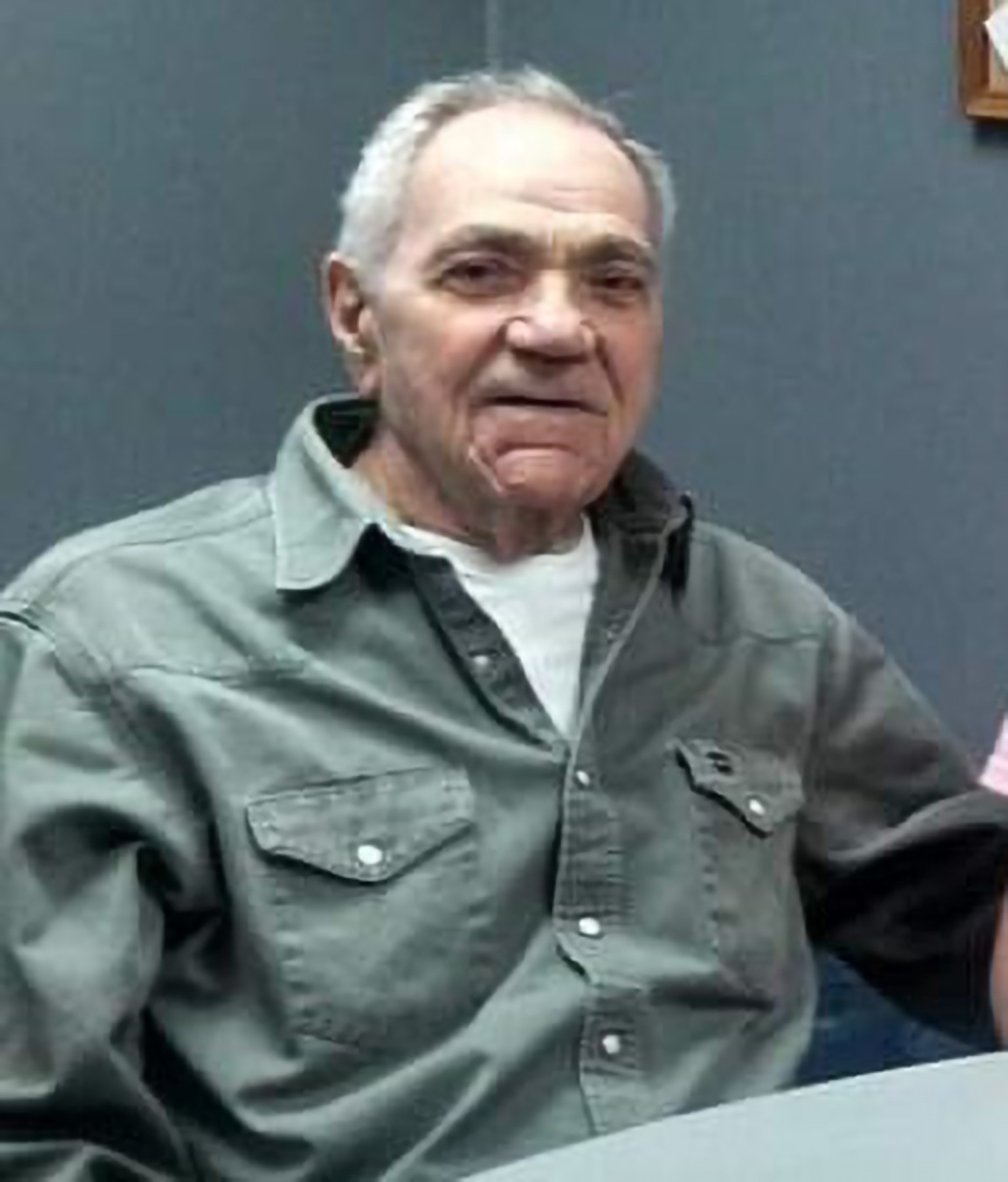 Obituary of William Earl Hales