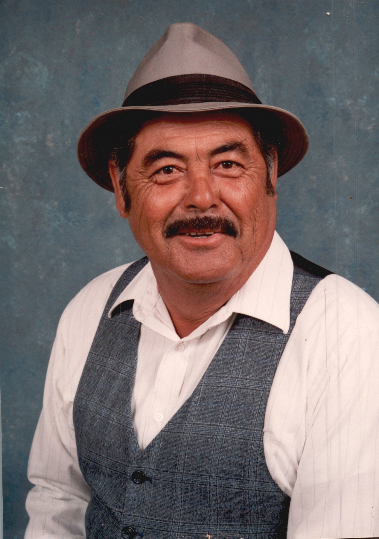 Obituario de Fidencio Gonzales