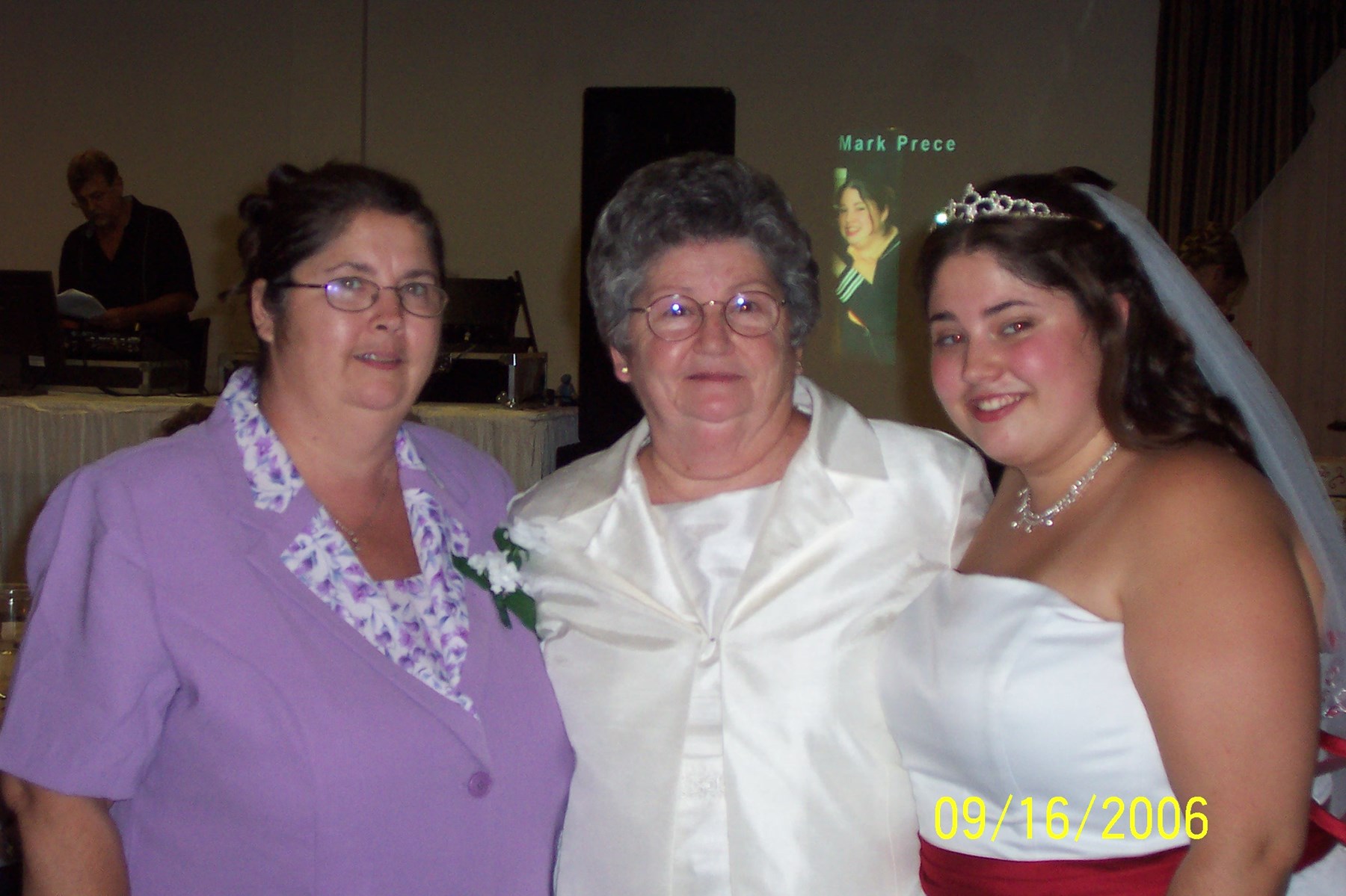 Obituary of Joyce Elaine Thomas