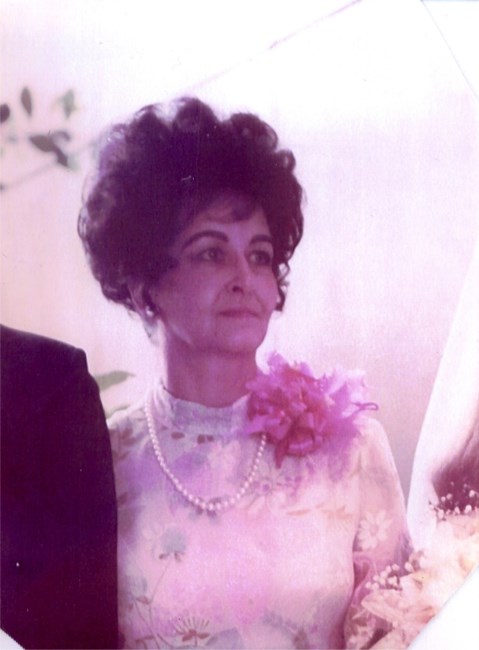 Obituary of Juanita R. White