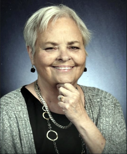 Obituary of Julia Diane Hinton LaBarre