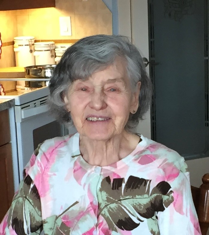 Obituario de Agnes Strome