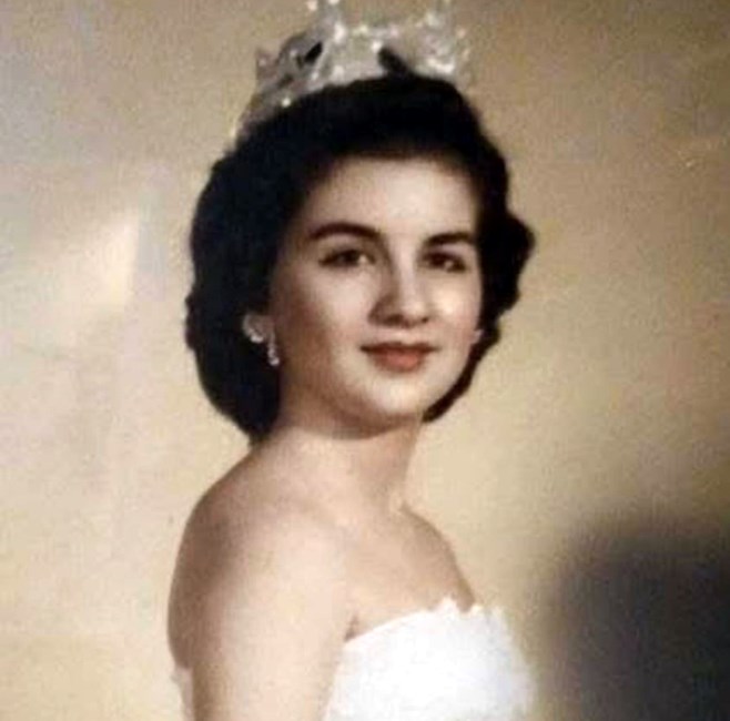 Obituary of Carmen Nanez Gomez