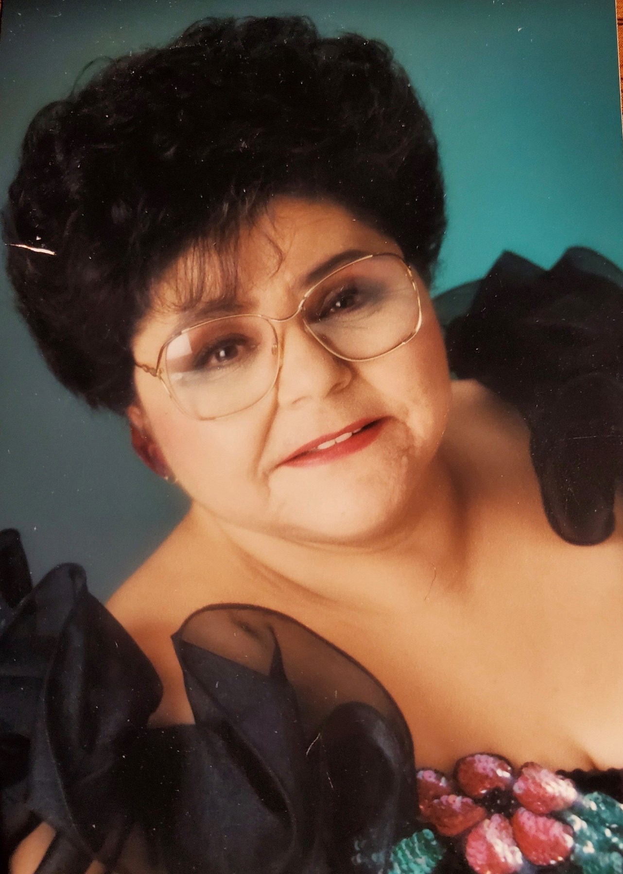 Obituary of Theresa Gonzales Maxie