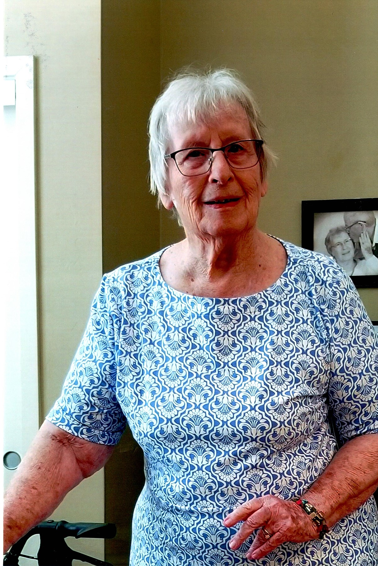 Obituary of Mary June Grimsey