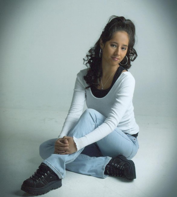 Obituary of Victoria Lynn Foster-Perez