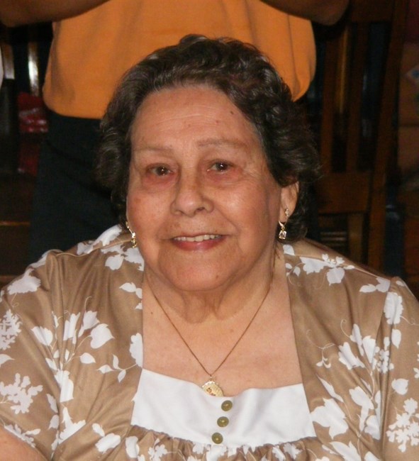 Obituary of Esperanza D. Salas