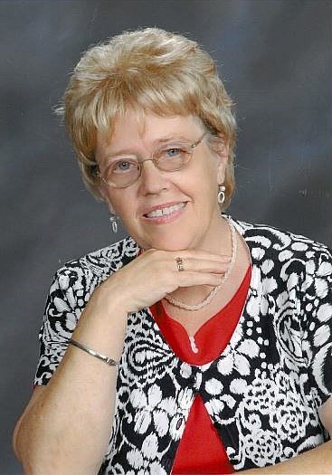 Obituary of Lucienne Phyllis Flynn