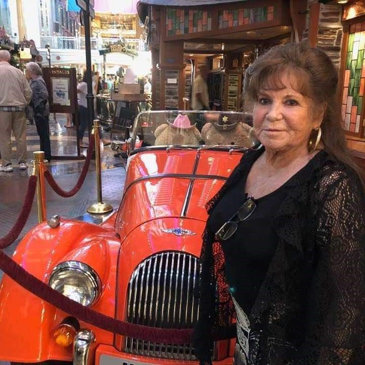 Obituario de Betty Jo Brown