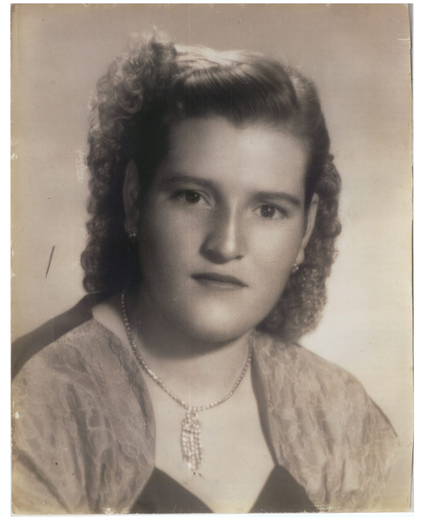 Obituary of Eva Zavala