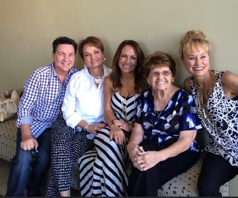 Obituary of Alice Mauree Hook