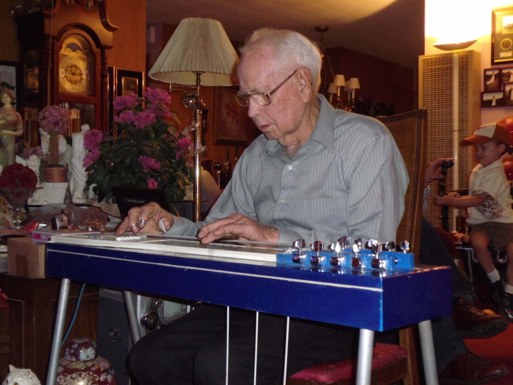 Obituary of Tandy G Barr