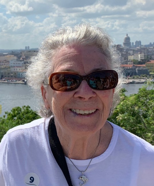 Obituary of Julia Moncarz