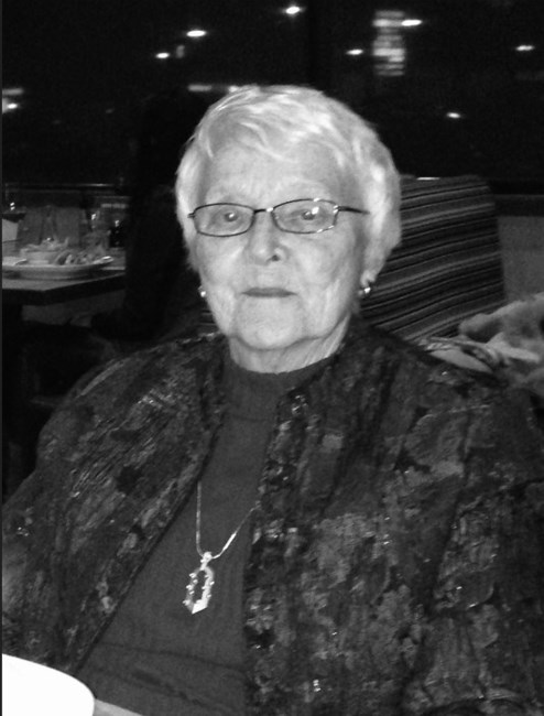 Obituary of Helen Doreen Thomson