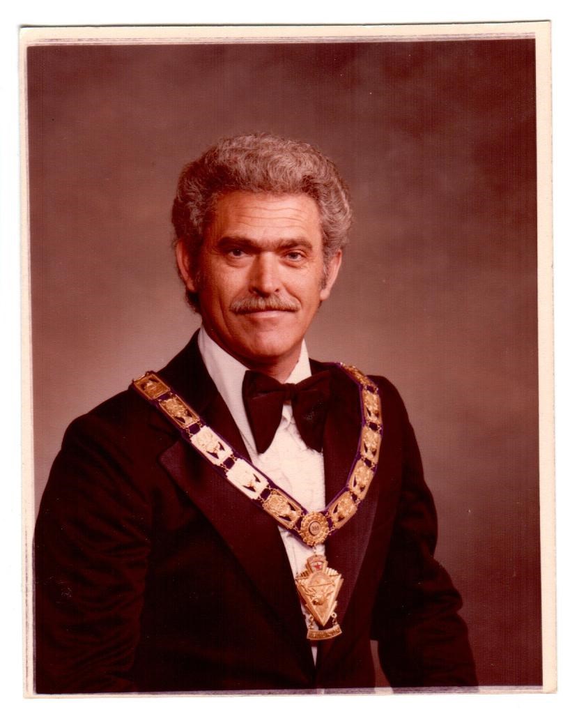 Obituary of Ted Searcy