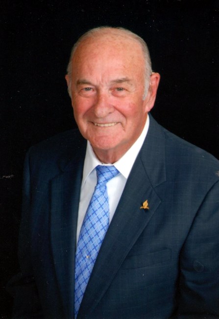 Obituary of Robie Emmett Davis