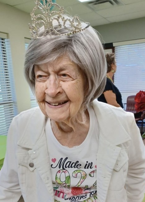 Obituary of Mary Margaret Schlomann